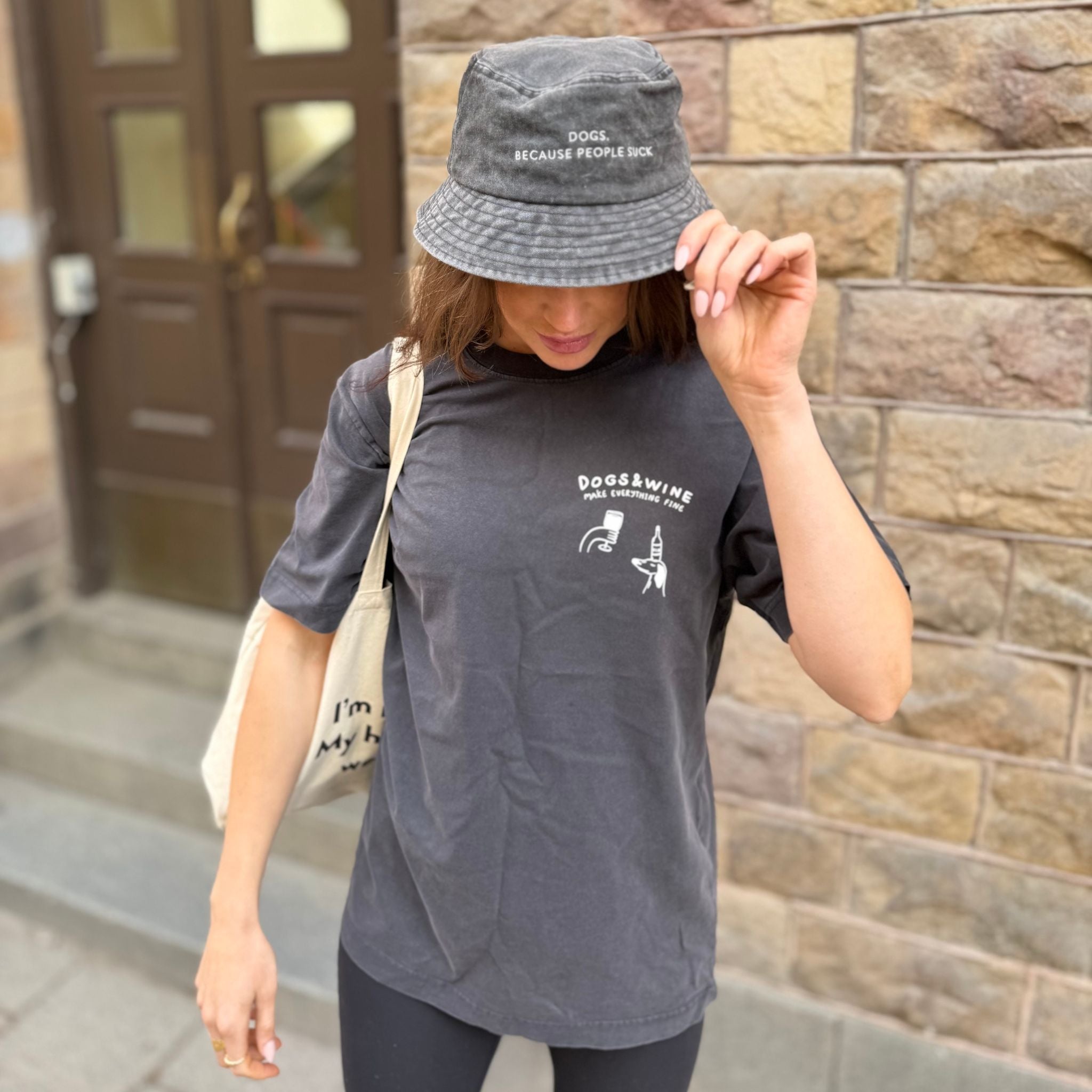 Schwarzes T-shirt - Dogs & Wine Make Everything Fine