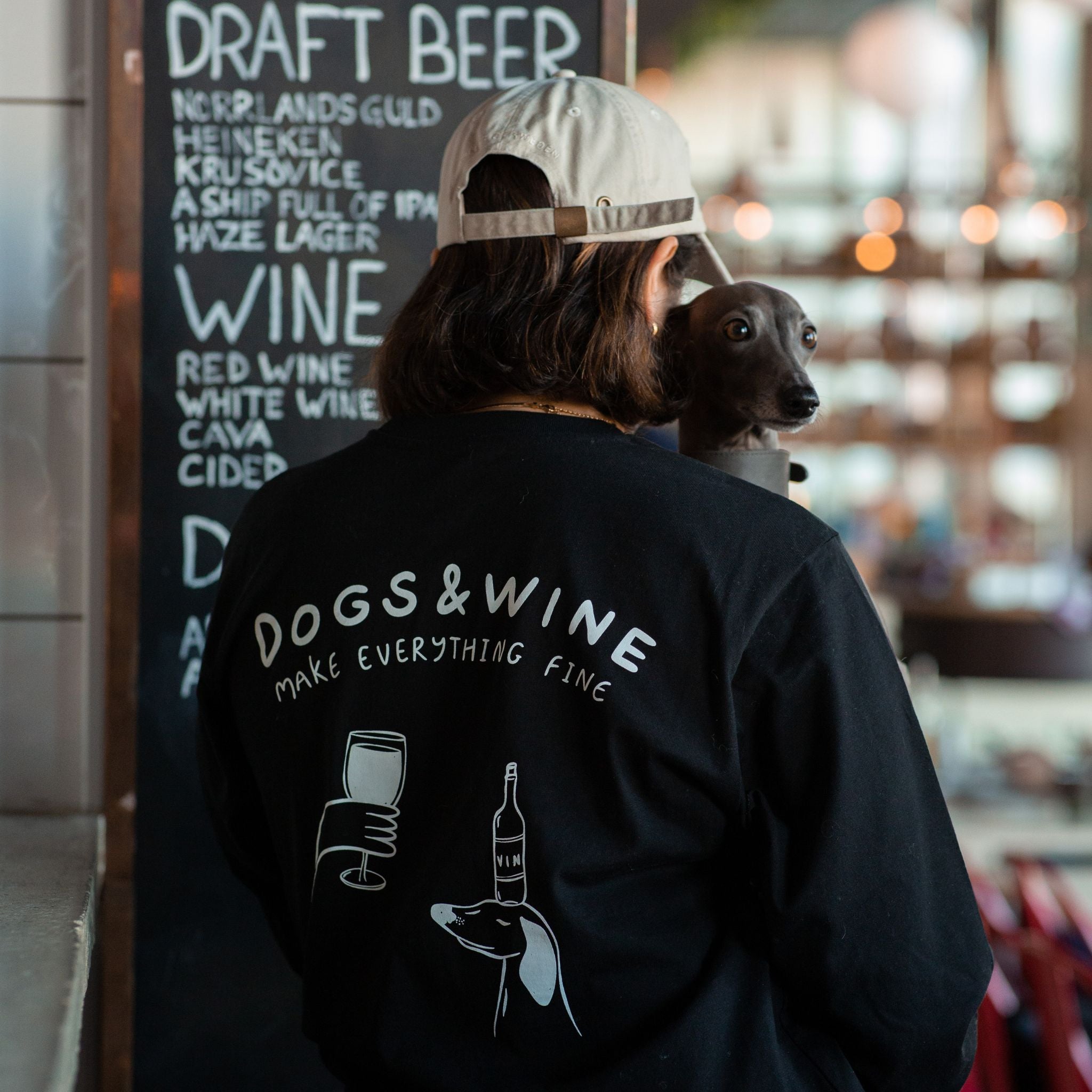 Schwarzes Langarm-T-Shirt - Dogs & Wine Make Everything Fine